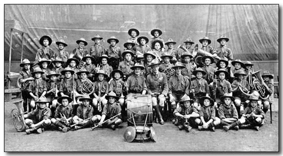 1920-wj1-band-11th-sutton.jpg (65868 bytes)