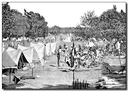 1933-wj4-danish-camp1.jpg (59786 bytes)
